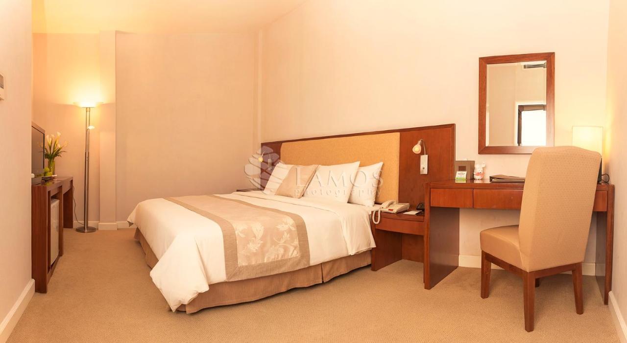 Catina Saigon Hotel Ho Chi Minh-stad Buitenkant foto